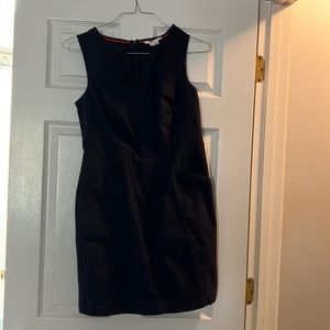 Boden.  Navy shift dress, with pockets. Size US 8P.